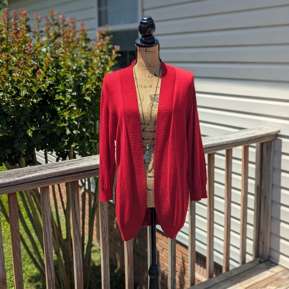89th & Madison Red Lightweight Sweater Cardigan - Picture 1 of 5